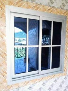 fenêtre sur mesure à Rochefort-du-Gard